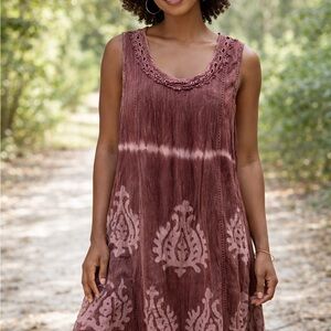 Shoreline Textured Fabric in Burgundy and Cream